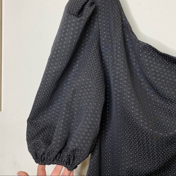 H:ours Revolve Elsa black puff sleeve one shoulder mini dress - Picture 4 of 7